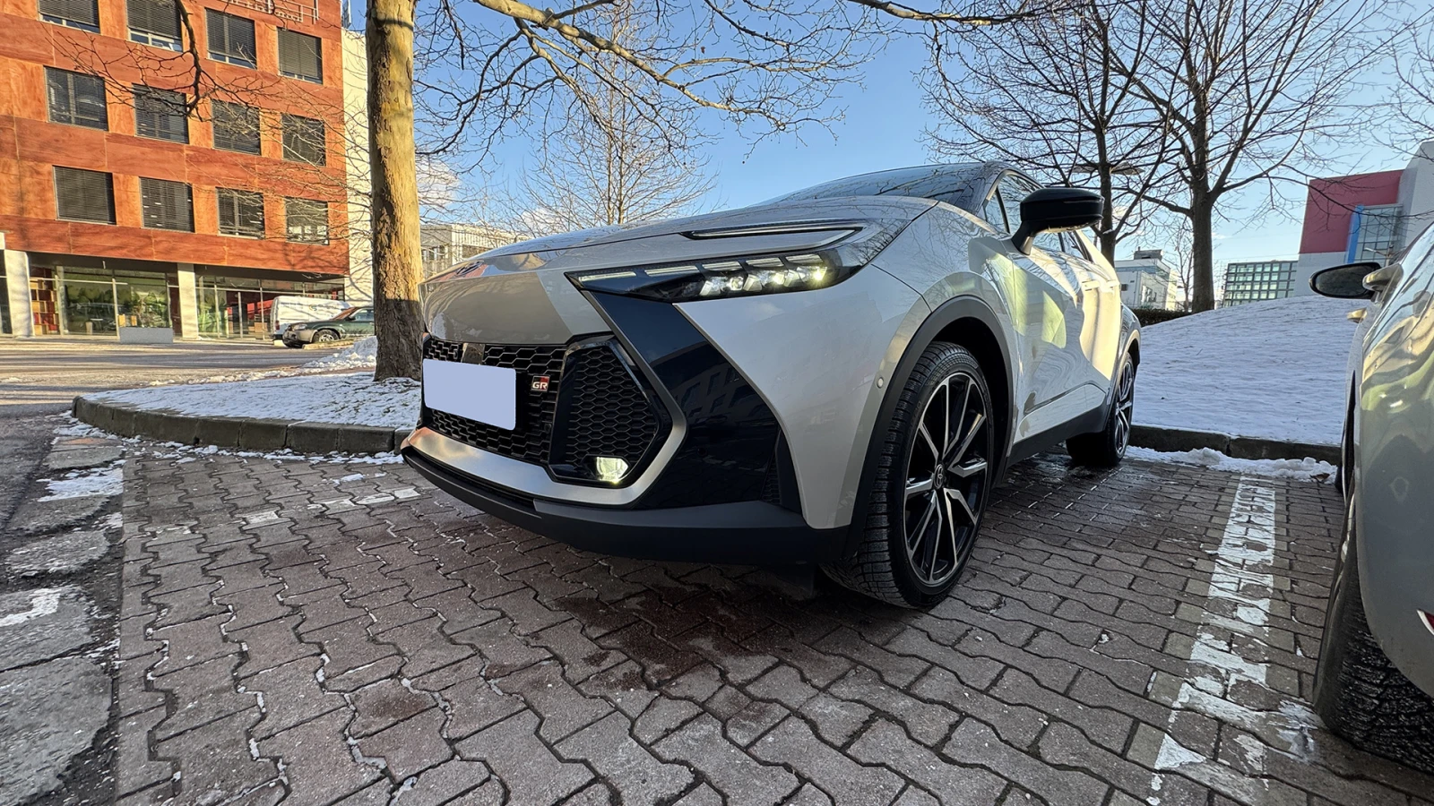 Toyota C-HR GR SPORT AWD. PREMIERE EDITION. НАЛИЧНА., снимка 1