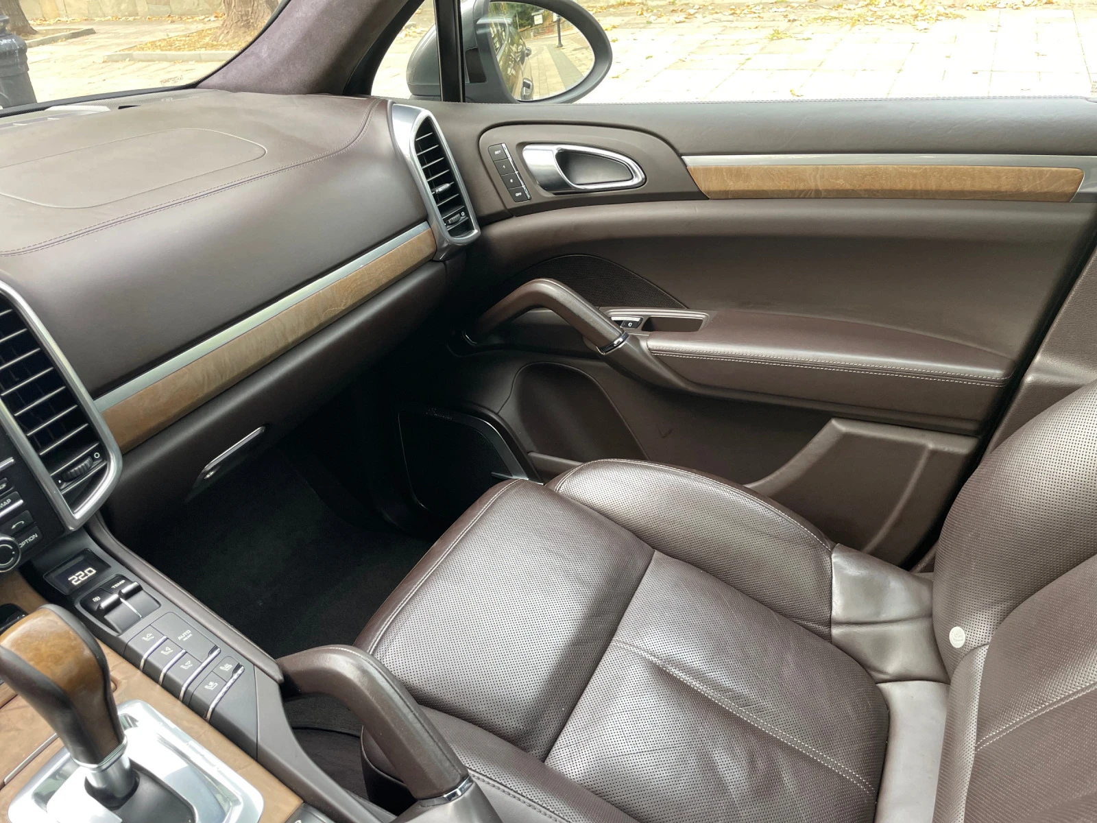 Porsche Cayenne Turbo* FULL | Mobile.bg   13