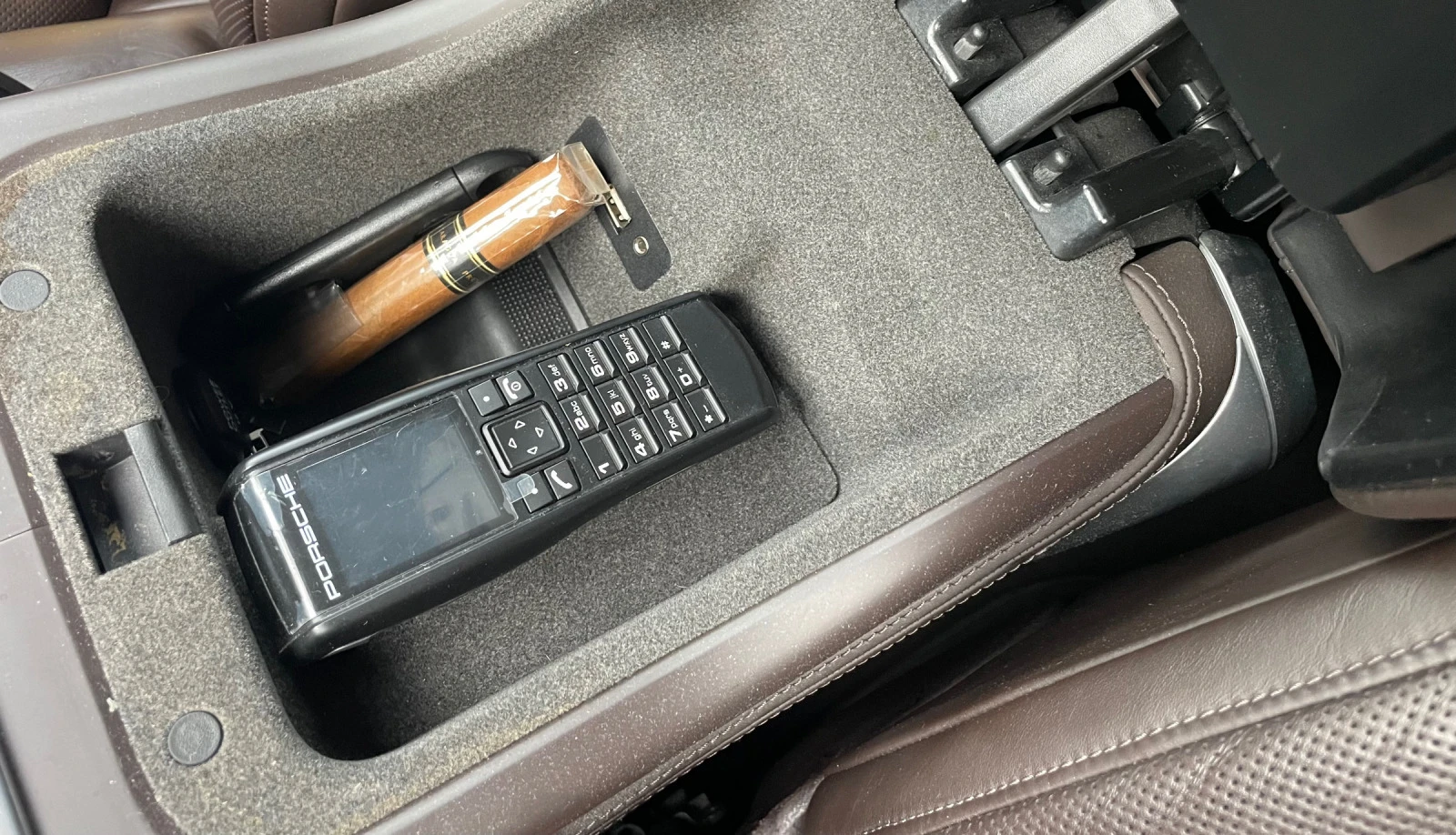 Porsche Cayenne Turbo* FULL | Mobile.bg   11