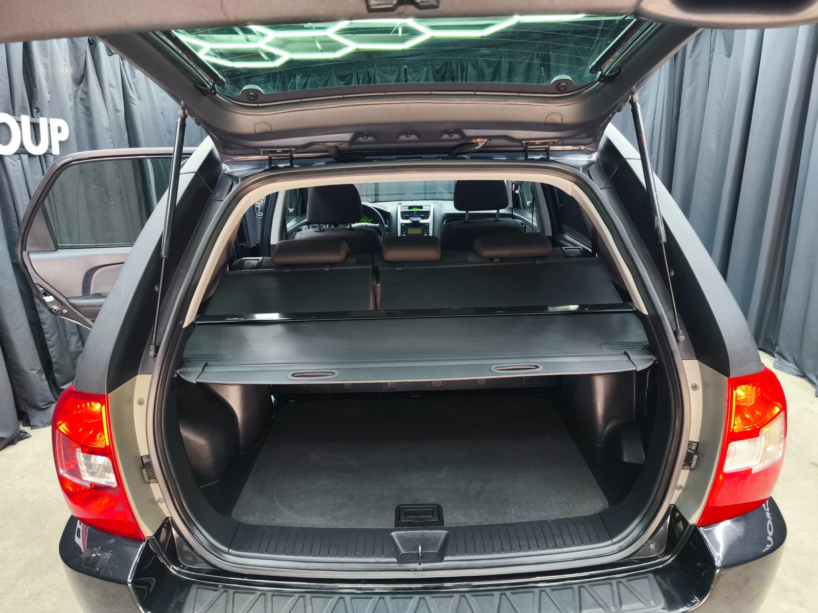 Kia Sportage 2.0i GAS Euro4 - изображение 10