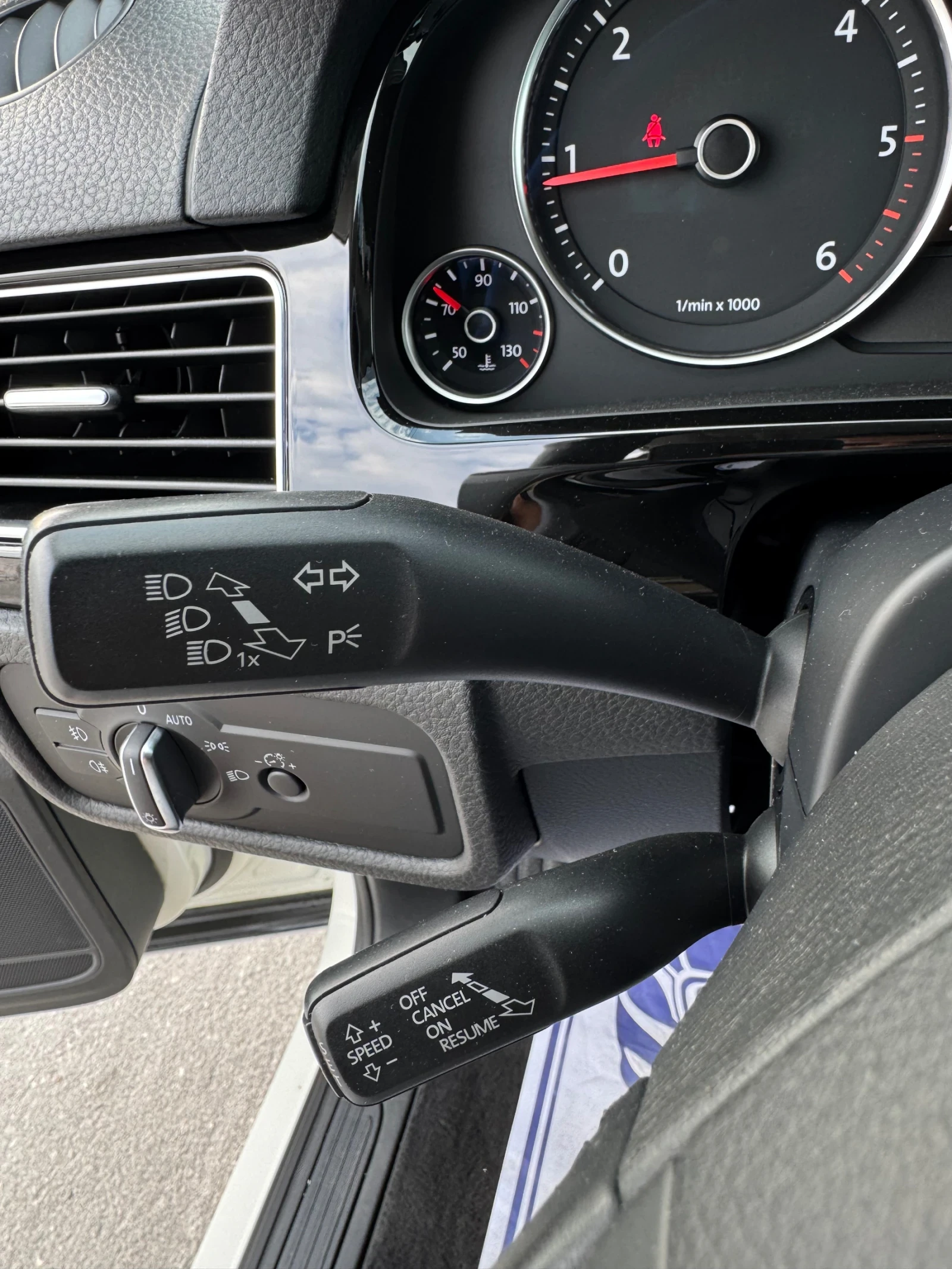 VW Touareg 240к.с. на пружини!! - изображение 10