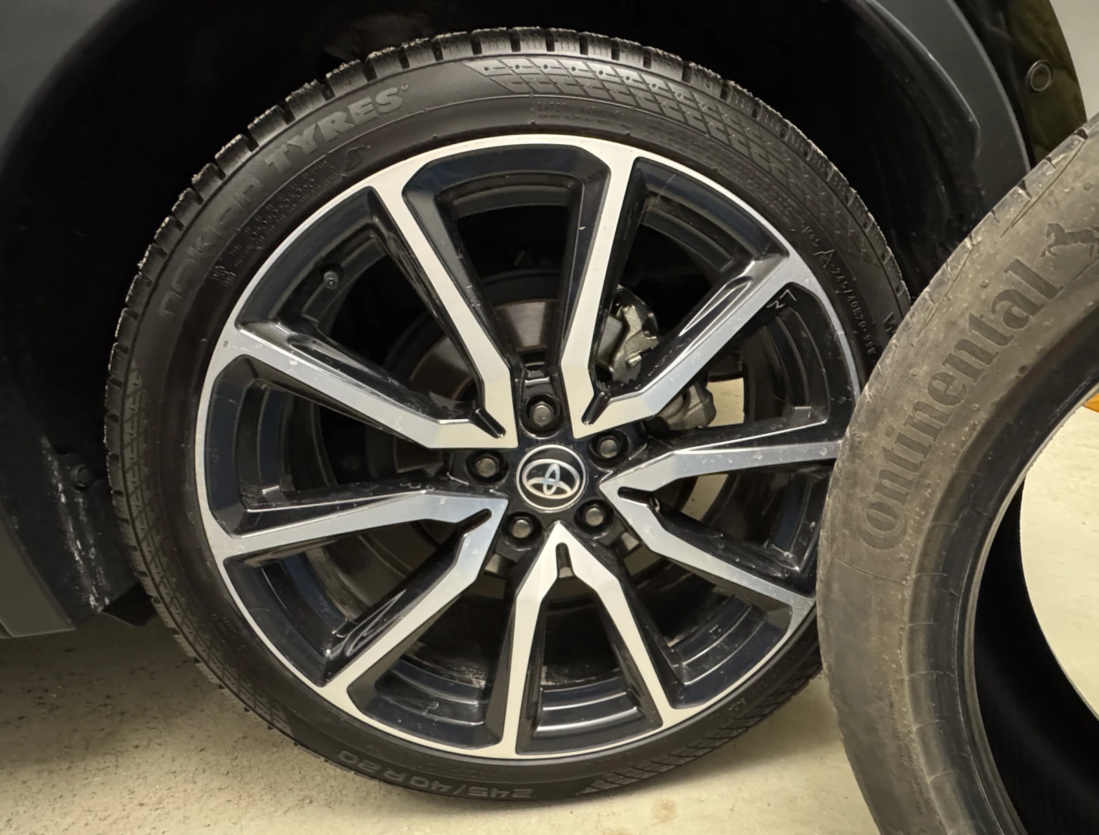 Toyota C-HR GR SPORT AWD. PREMIERE EDITION. �������. | Mobile.bg � ����������� 15