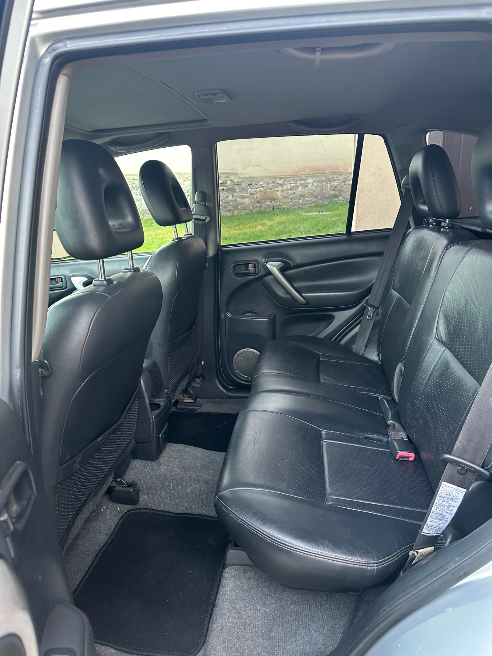 Toyota Rav4 2.0 D4D 4x4 ����� ����� | Mobile.bg � ����������� 10