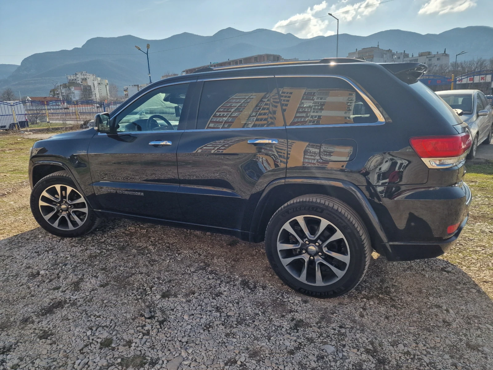 Jeep Grand cherokee, снимка 3 - Автомобили и джипове - 53983099