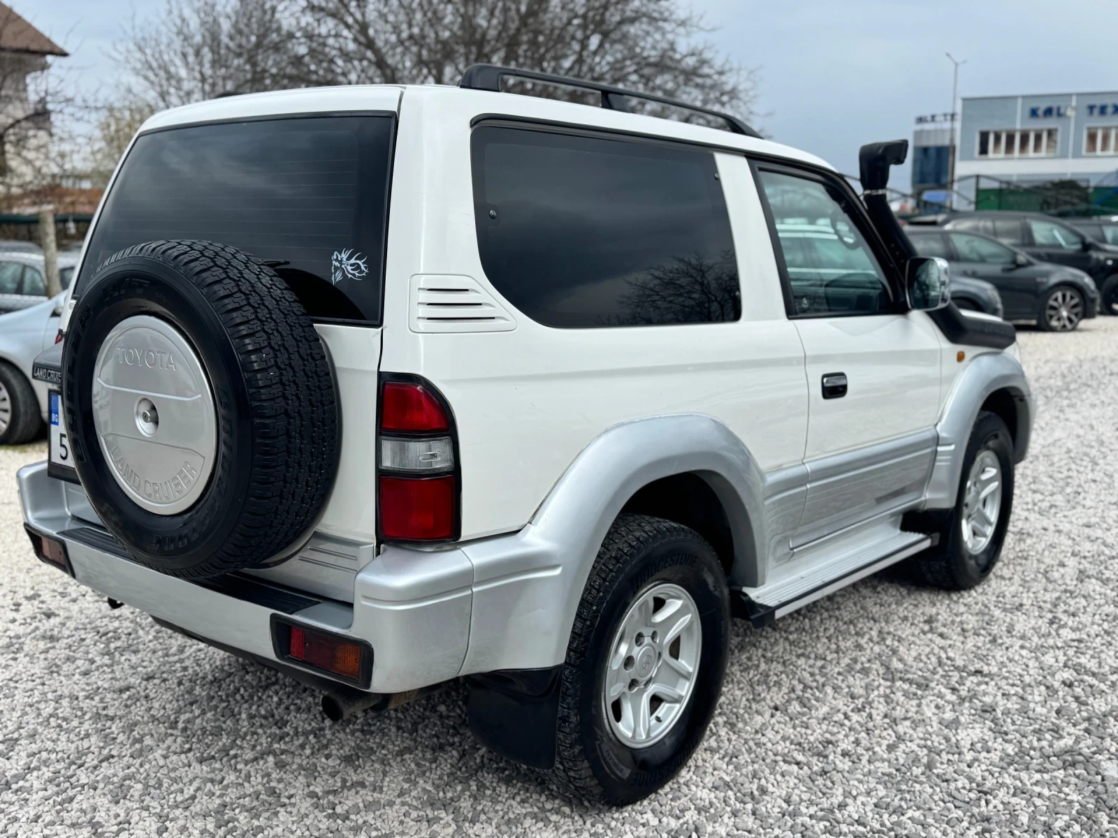 Toyota Land cruiser, снимка 6 - Автомобили и джипове - 54126402