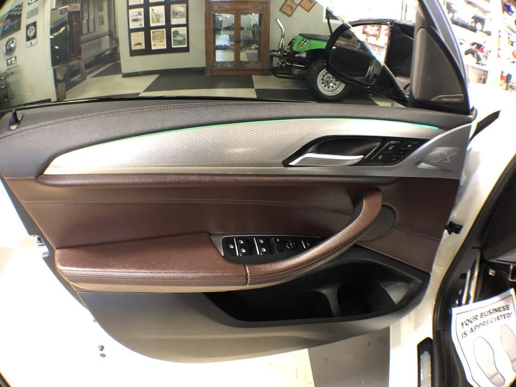 BMW X3 30i* M SPORT* DISTRONIC* HARMAN* ОБДУХВАНЕ* 360, снимка 10 - Автомобили и джипове - 55117848