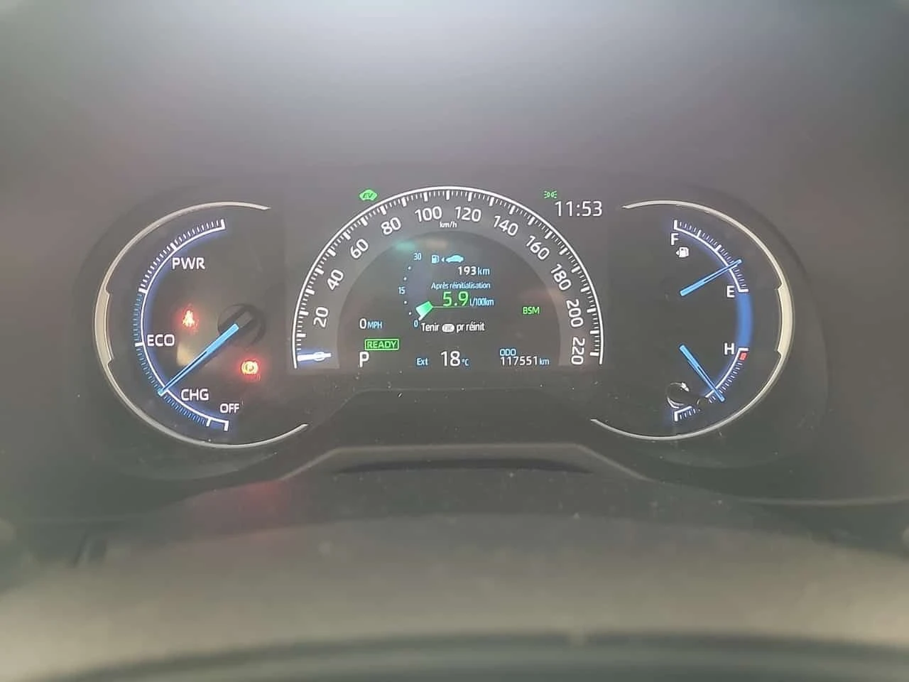 Toyota Rav4 * HYBRID LE * CARFAX * БЕЗ ПЪРВОНАЧАЛНА ВНОСКА, снимка 9 - Автомобили и джипове - 55431742