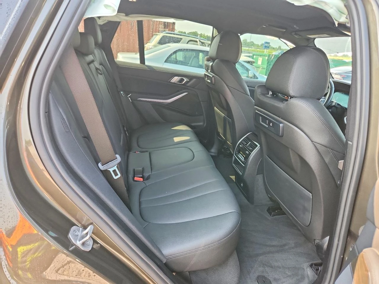 BMW X5 3.0l Sdrive 40I, снимка 11 - Автомобили и джипове - 56340120