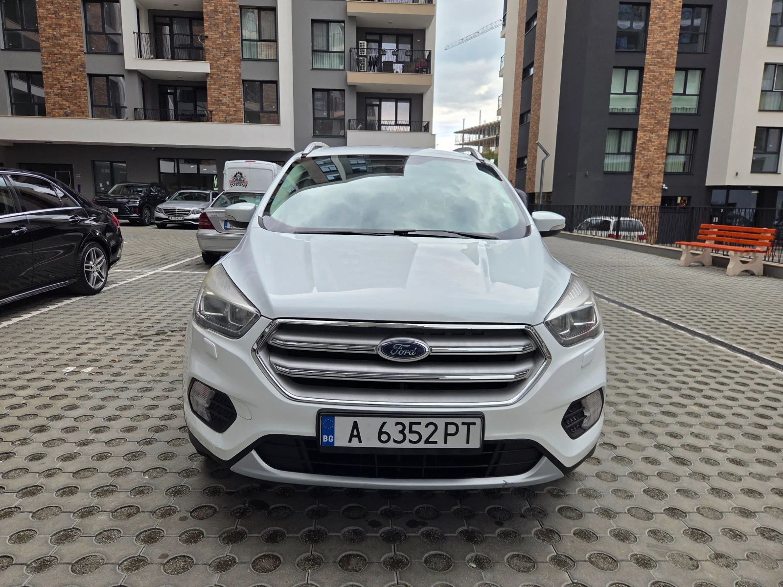 Ford Kuga Ford Kuga 2.0 TDCi (120 к.с.) | 2019г. | 115, 000 
