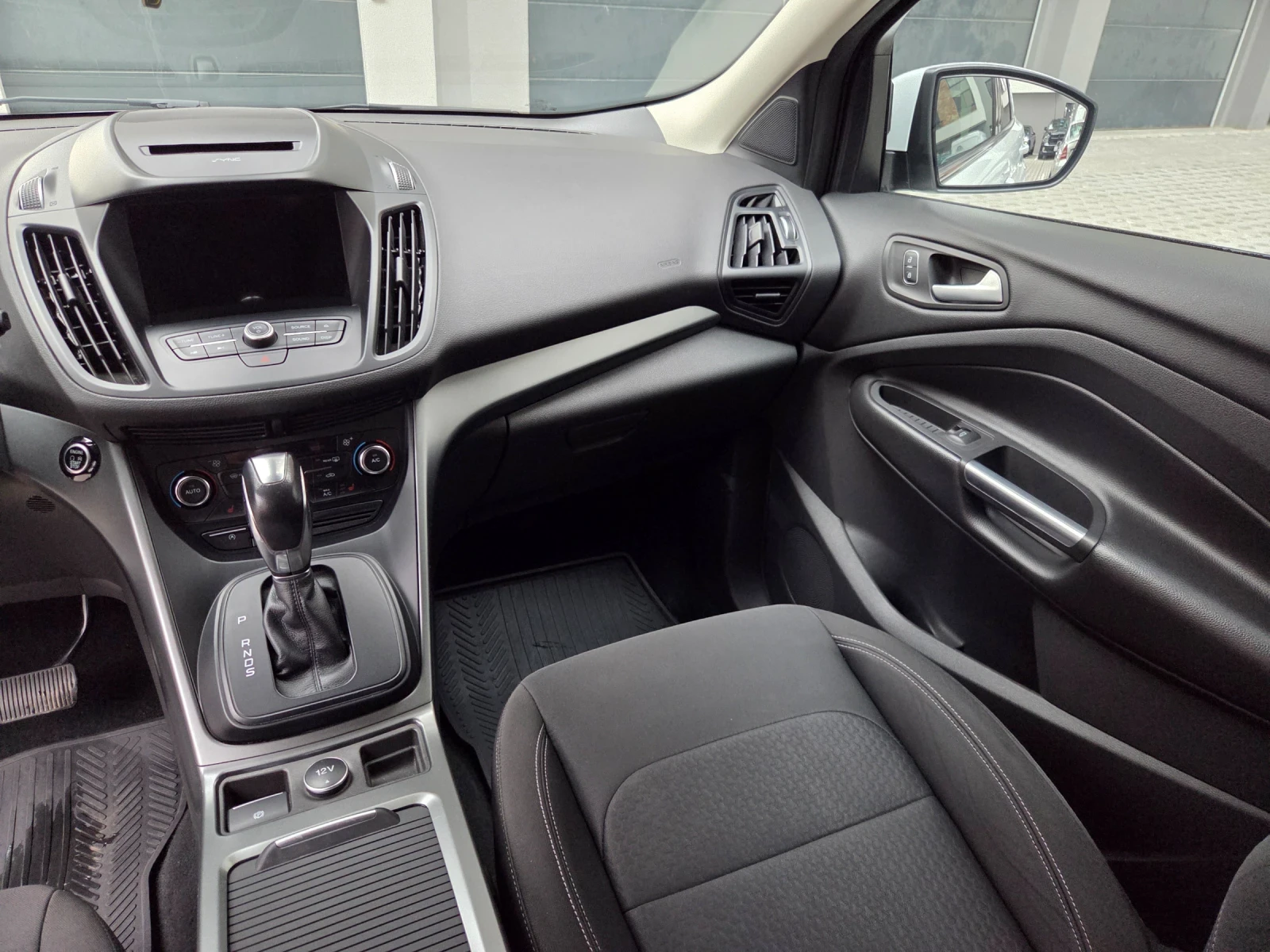Ford Kuga Ford Kuga 2.0 TDCi (120 �.�.) | 2019�. | 115, 000  | Mobile.bg � ����������� 15