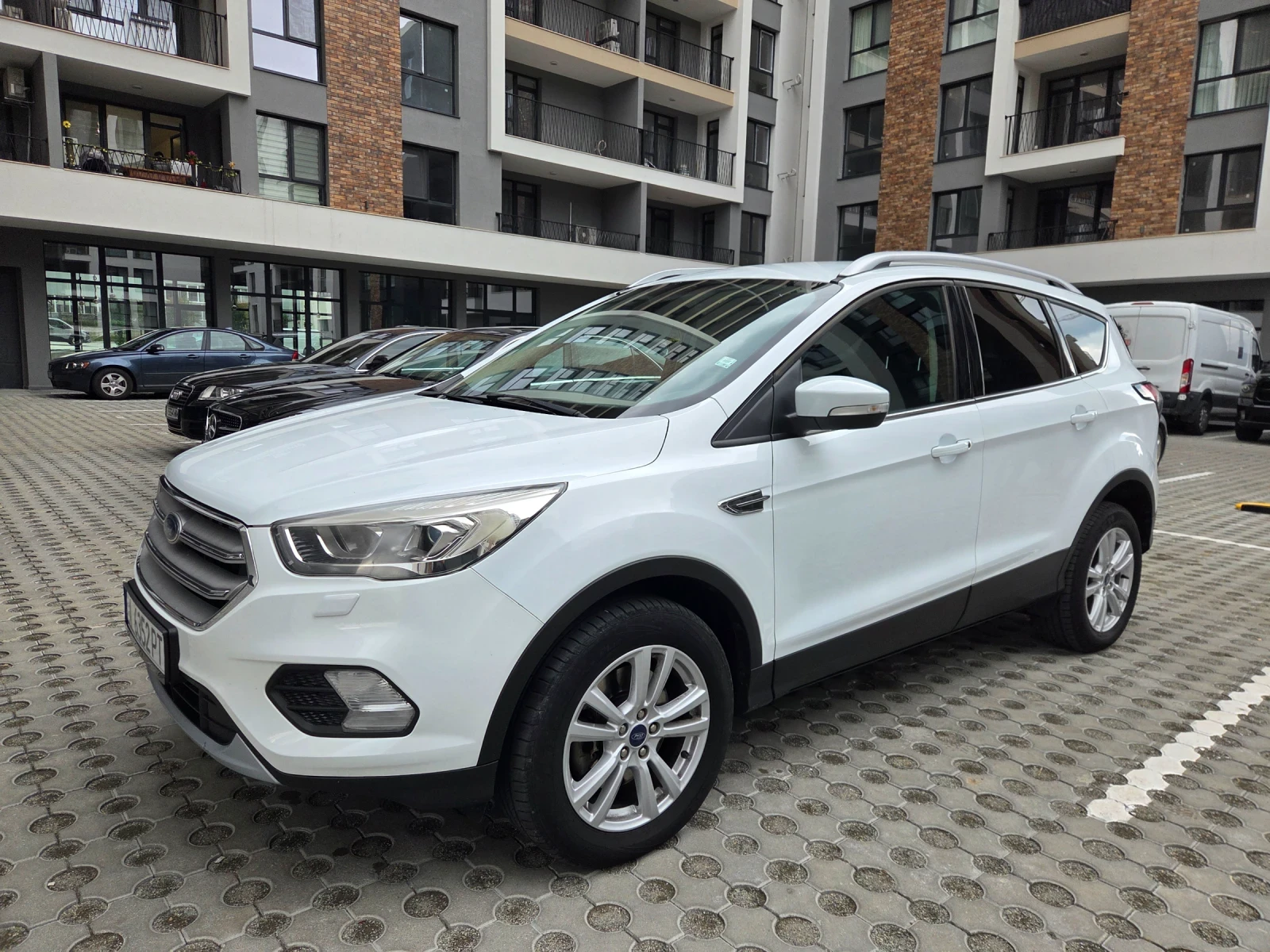 Ford Kuga Ford Kuga 2.0 TDCi (120 �.�.) | 2019�. | 115, 000  | Mobile.bg � ����������� 3