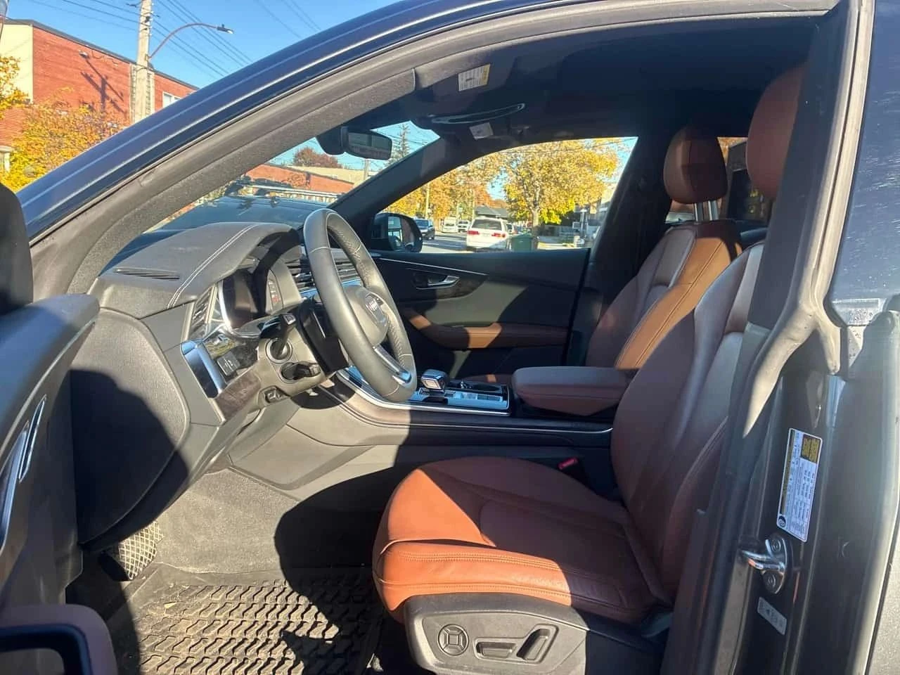 Audi Q8, снимка 12 - Автомобили и джипове - 56686049