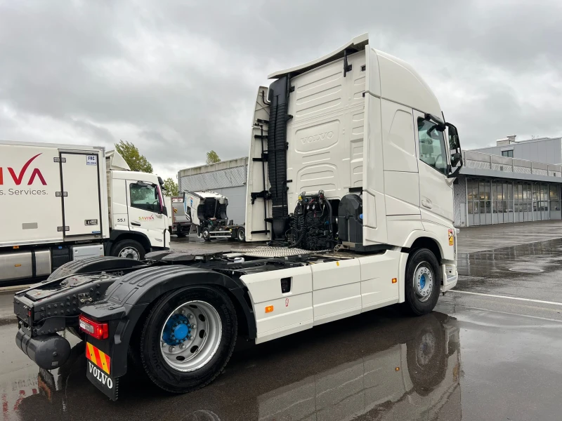 Volvo Fh 460 XL - 2 резерв., снимка 3 - Камиони - 47437159