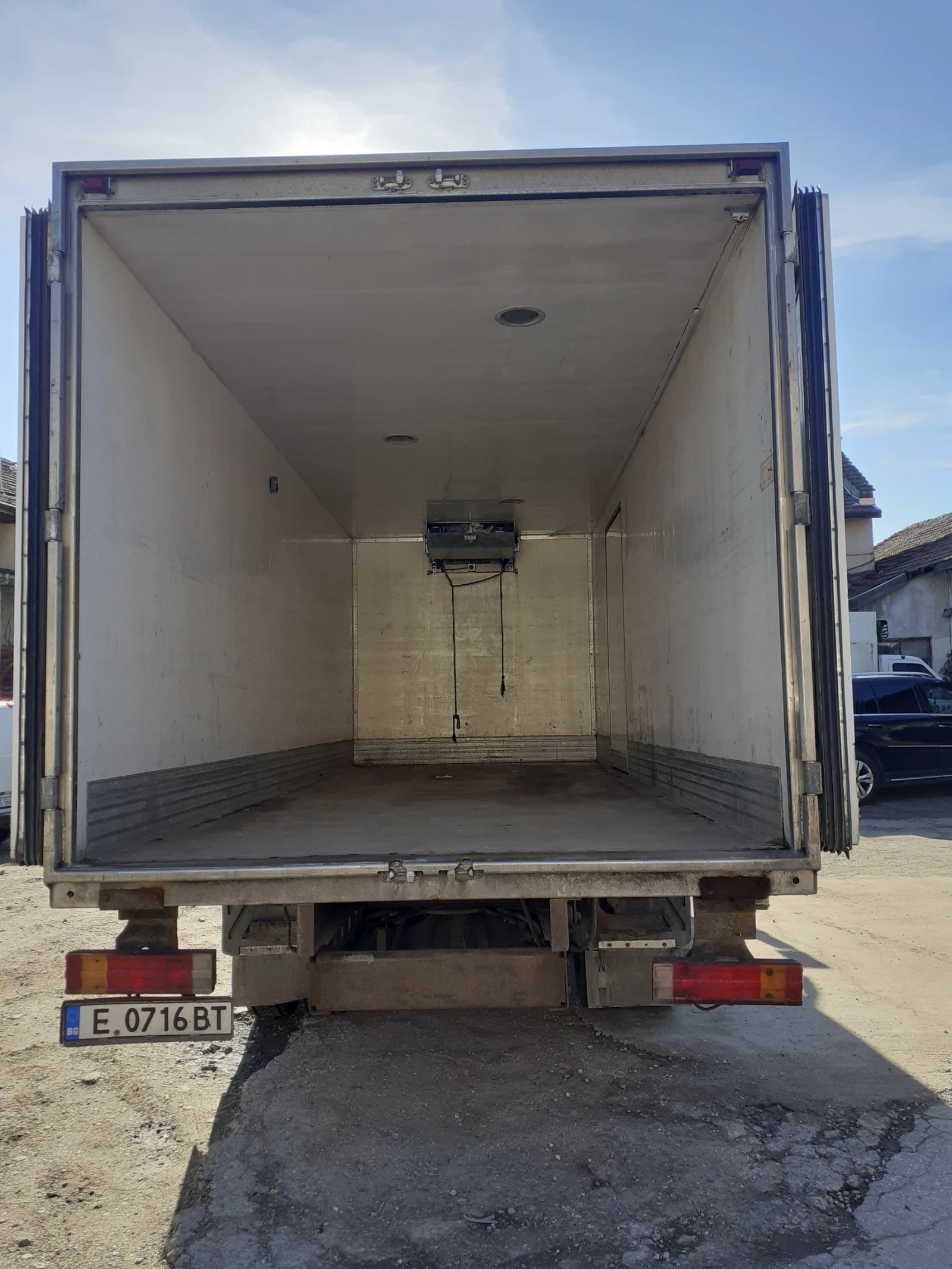 Mercedes-Benz 917 Хладилен - изображение 5