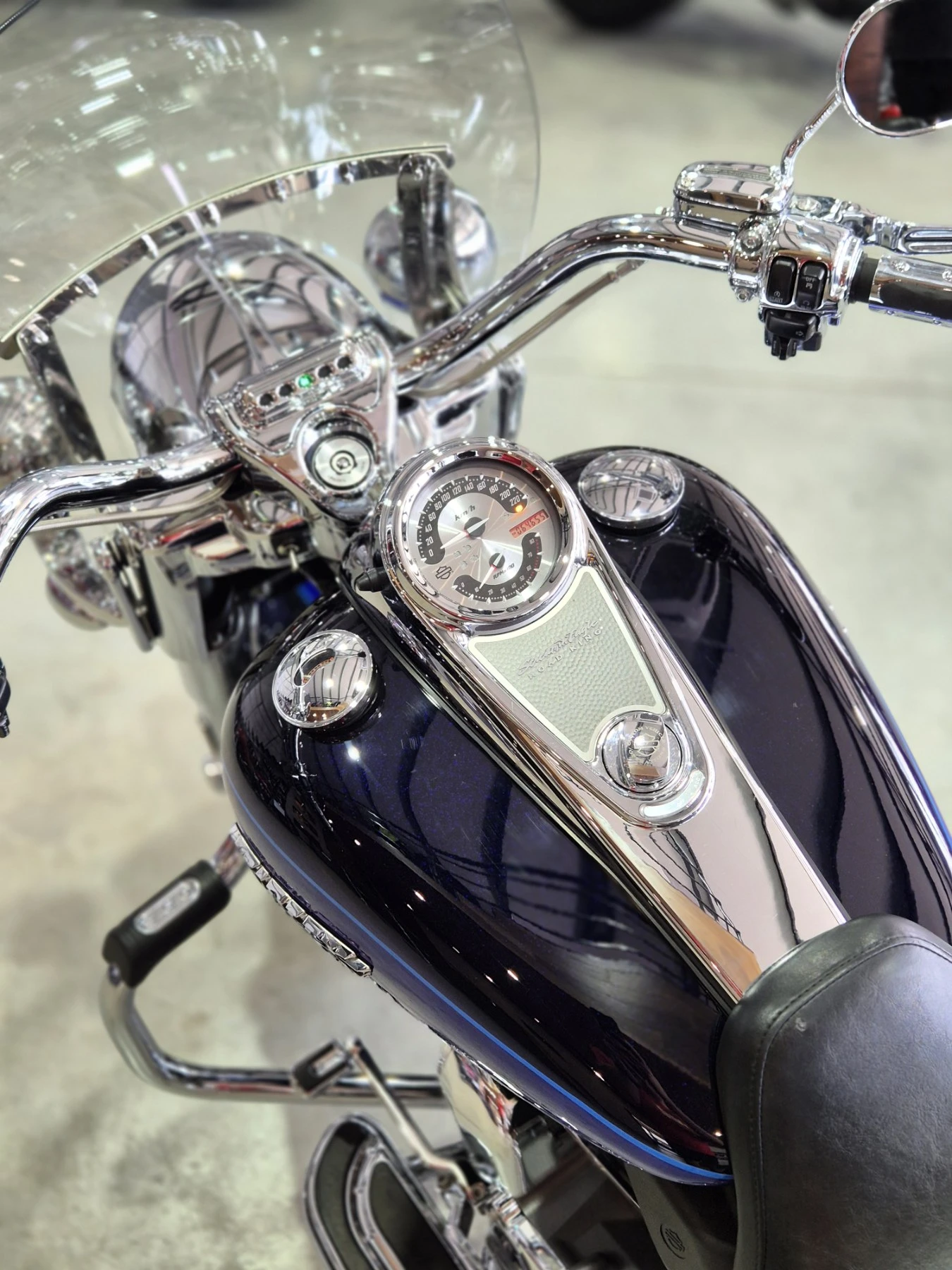 Harley-Davidson Touring Road King 110inch FLHRSE4 ABS!ВНОС ШВЕЙЦАРИЯ!!!, снимка 15 - Мотоциклети и мототехника - 55595232