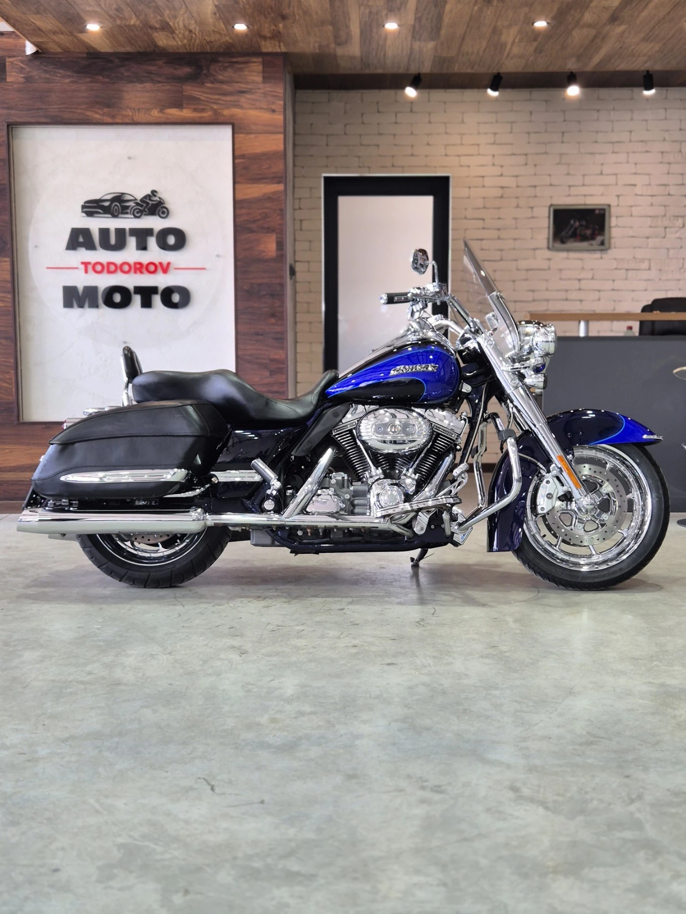Harley-Davidson Touring Road King 110inch FLHRSE4 ABS!ВНОС ШВЕЙЦАРИЯ!!!, снимка 6 - Мотоциклети и мототехника - 55595232