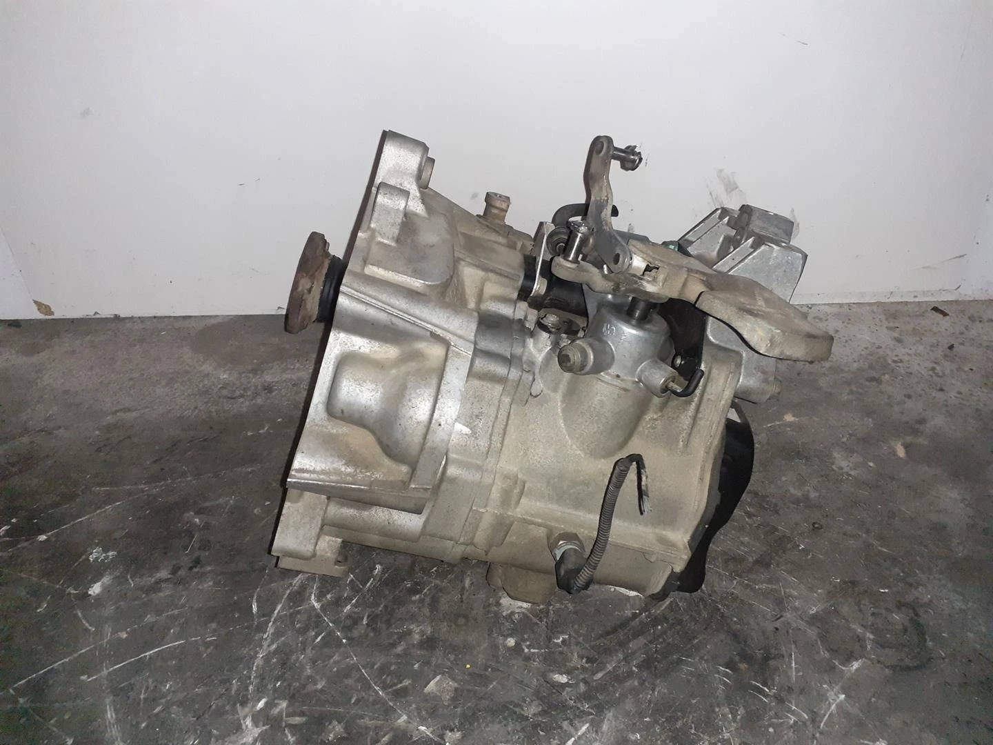   WV SEAT SKODA AUDI - 1.6i 102cv | Mobile.bg   2