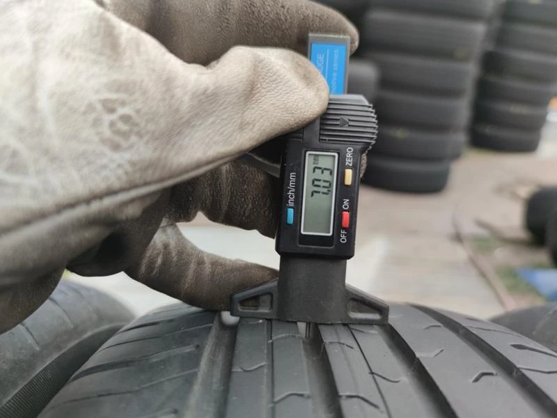 Гуми Летни 215/60R17, снимка 5 - Гуми и джанти - 32179209