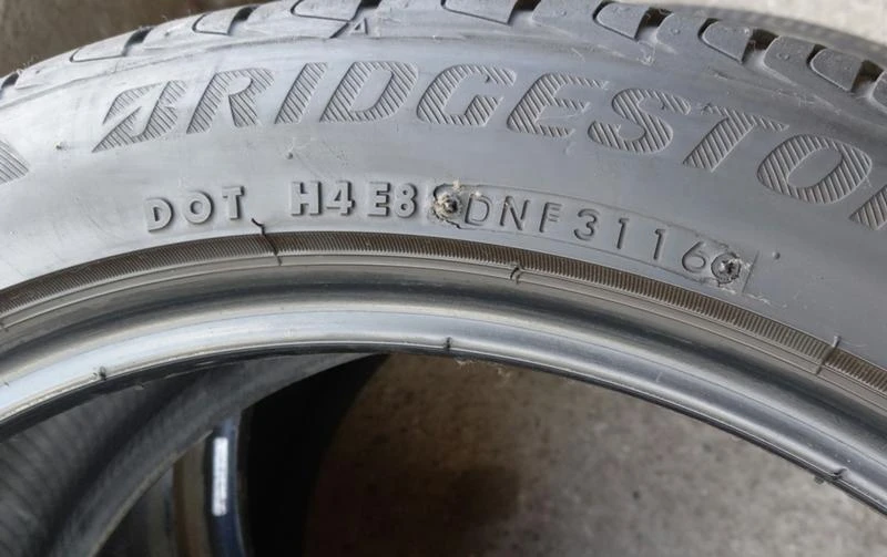 Гуми Летни 225/45R19, снимка 8 - Гуми и джанти - 32956646