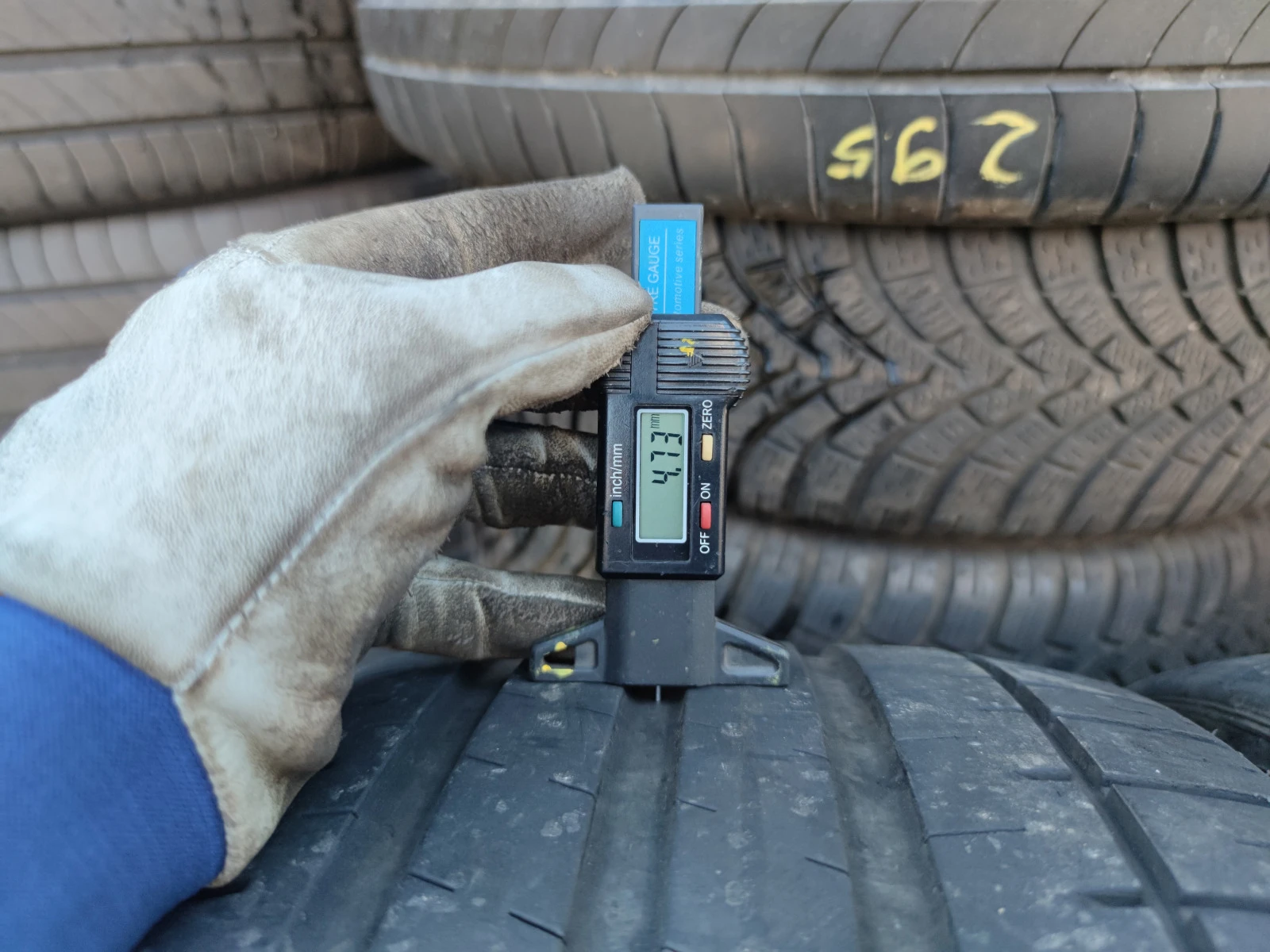  235/35R19 | Mobile.bg   5