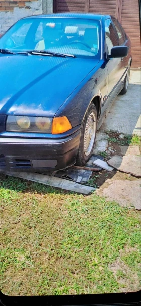 BMW 318, снимка 1