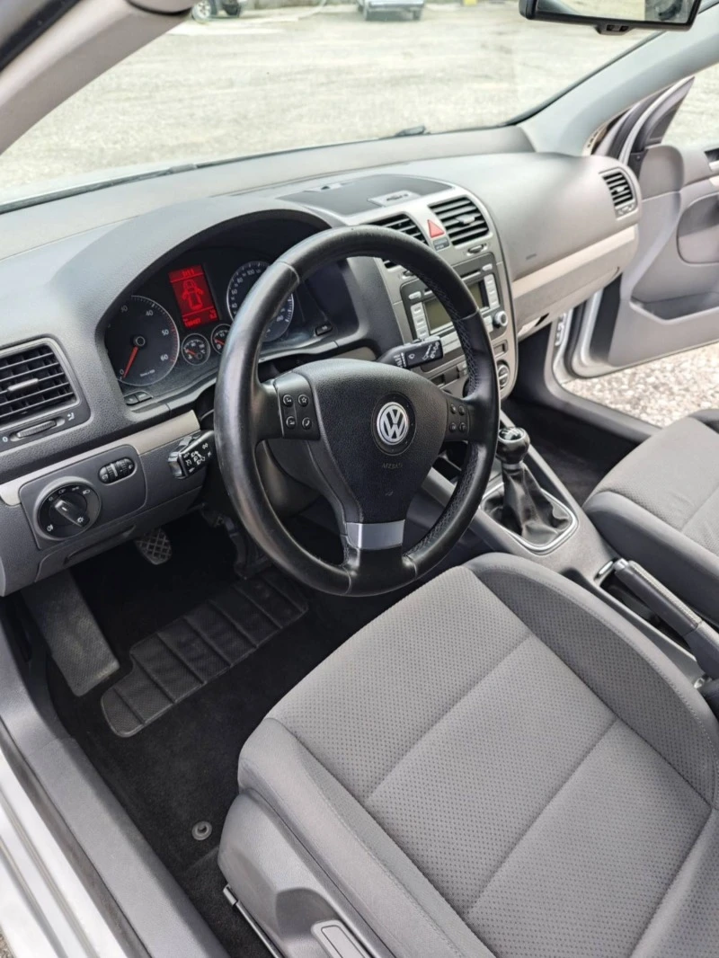 VW Golf, снимка 15 - Автомобили и джипове - 48413241