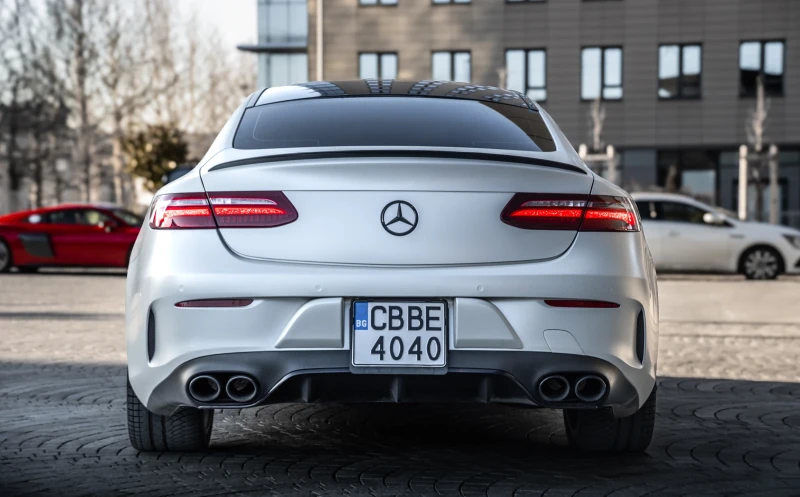 Mercedes-Benz E 53 AMG Coupe 4MATIC EQ, BURM, MASSAGE, 360, 63k km, снимка 5 - Автомобили и джипове - 49565850