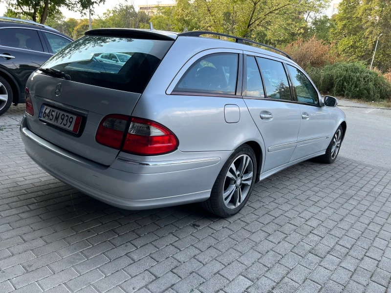 Mercedes-Benz E 320 AVANTGARDE FACELIFT, снимка 10 - Автомобили и джипове - 47746943