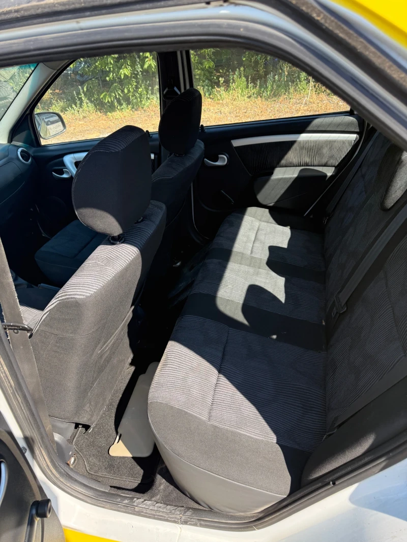 Dacia Logan 1.4 MPI, снимка 5 - Автомобили и джипове - 52278918