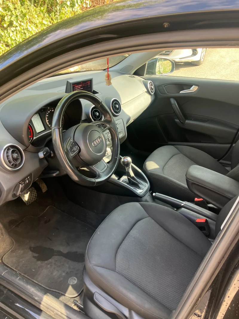 Audi A1 tfsi, снимка 7 - Автомобили и джипове - 52486490