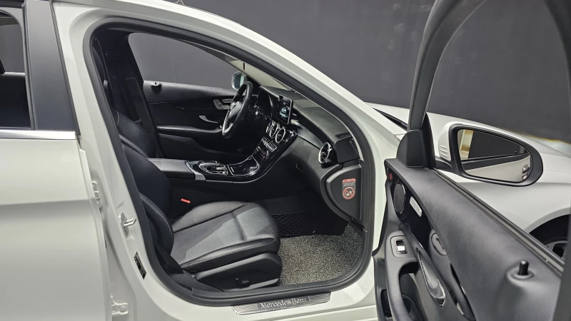 Mercedes-Benz C 200 autogeorge.com, снимка 9 - Автомобили и джипове - 52548673