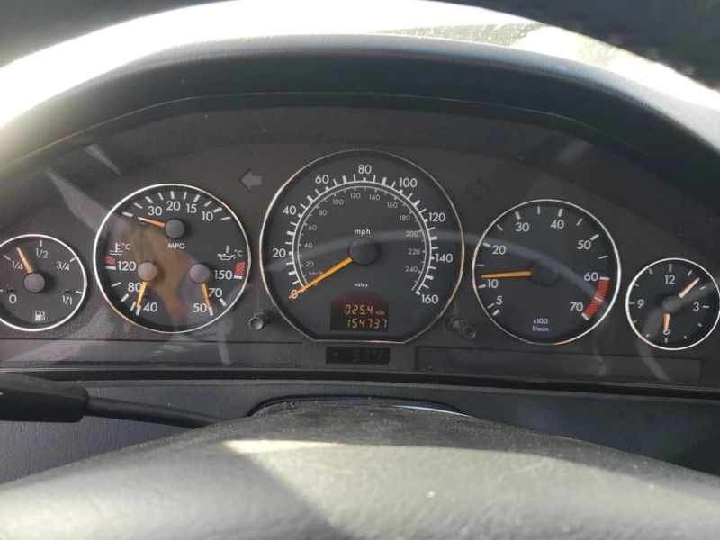 Mercedes-Benz SL * 500 * CARFAX * ФИНАНСИРАНЕ , снимка 9 - Автомобили и джипове - 52624659