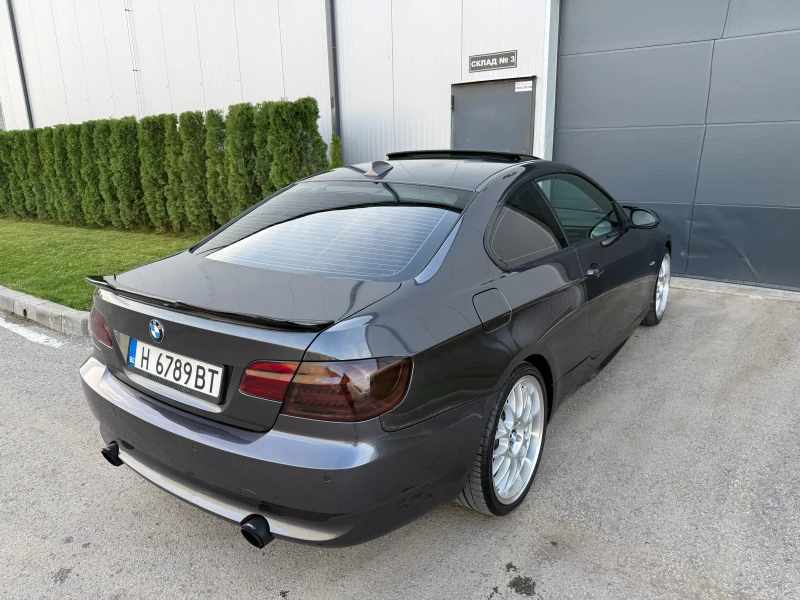 BMW 330 X-Drive, снимка 12 - Автомобили и джипове - 52685392