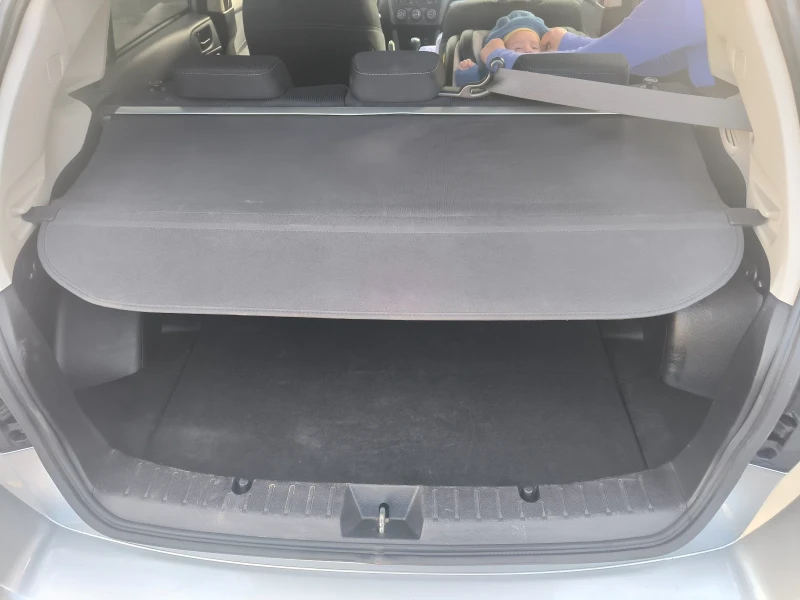 Subaru XV, снимка 12 - Автомобили и джипове - 53090345