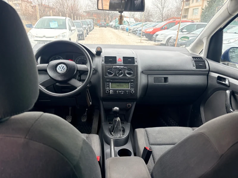 VW Touran 1.9 TDI 105 кс 6 скорости, снимка 14 - Автомобили и джипове - 53212122
