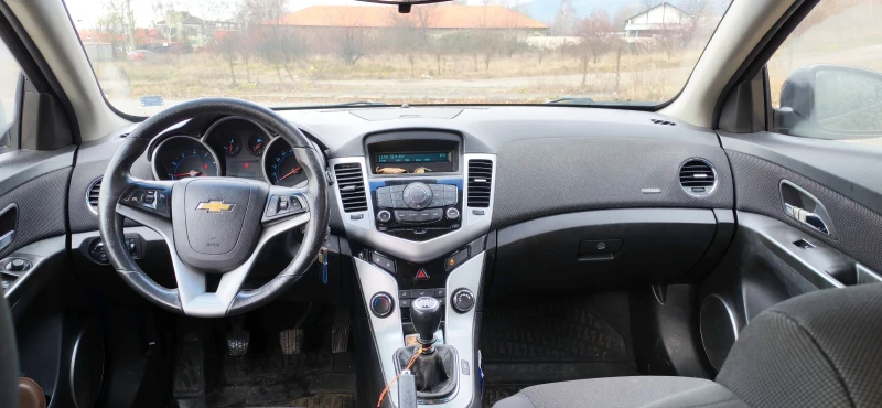 Chevrolet Cruze, снимка 12 - Автомобили и джипове - 53217846