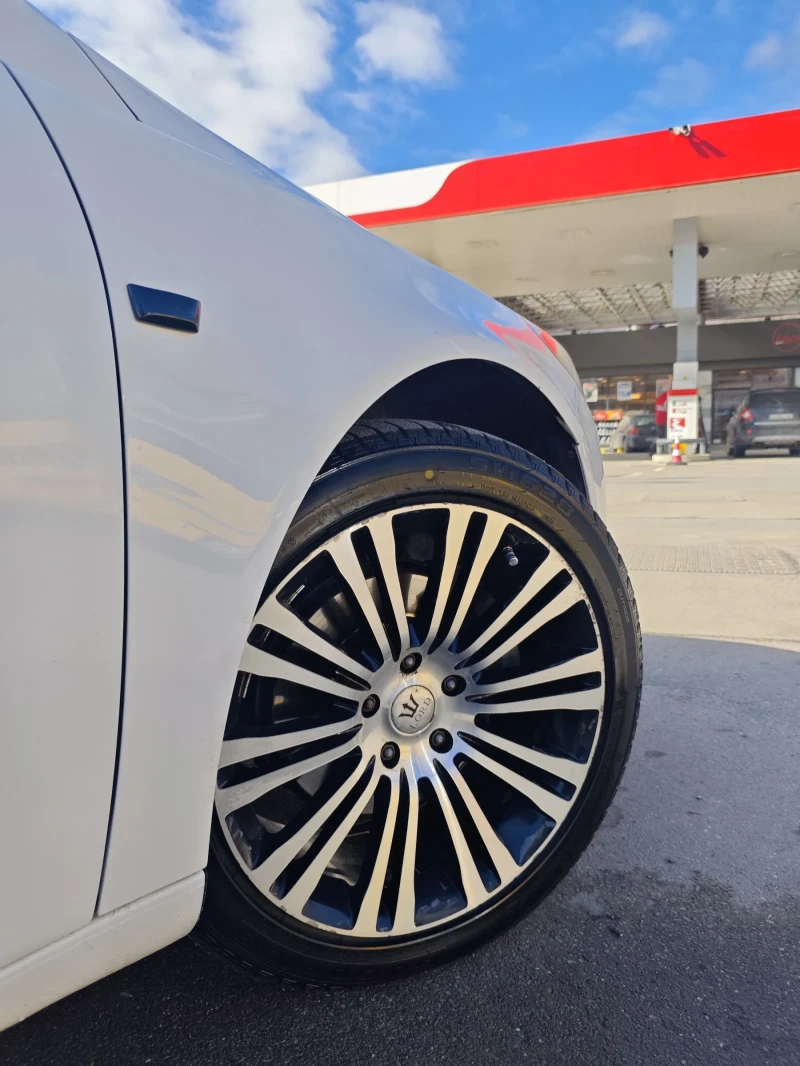 Opel Insignia 4х4 COSMO, снимка 8 - Автомобили и джипове - 53494824