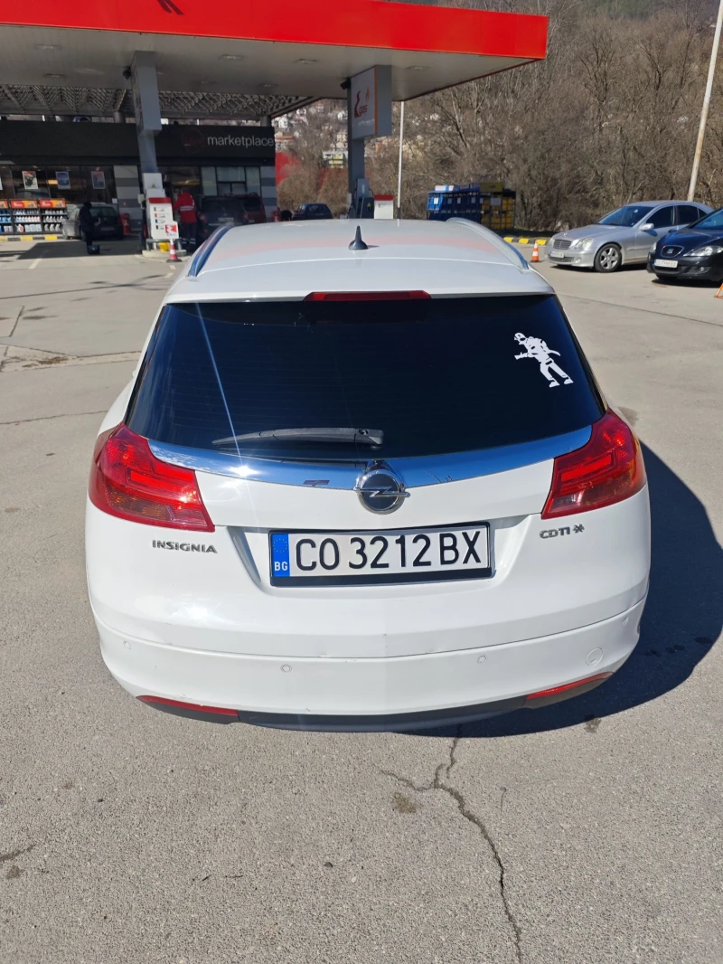 Opel Insignia 4х4 COSMO, снимка 5 - Автомобили и джипове - 53494824