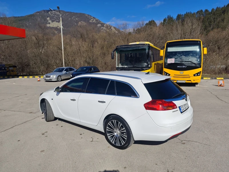 Opel Insignia 4х4 COSMO, снимка 4 - Автомобили и джипове - 53494824