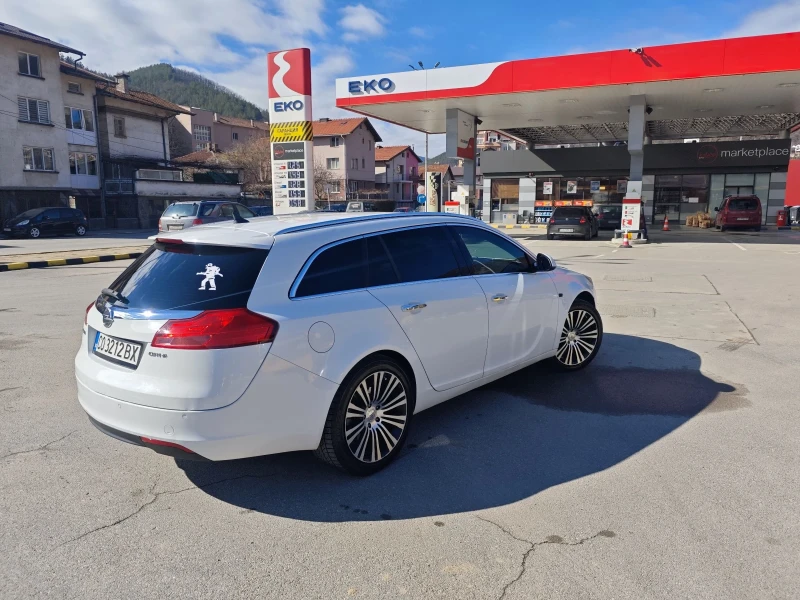 Opel Insignia 4х4 COSMO, снимка 6 - Автомобили и джипове - 53494824