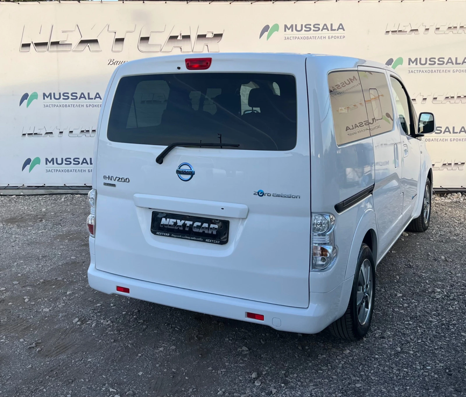 Nissan e-NV200 40 kWh 250 kм. 6+ 1 - изображение 4