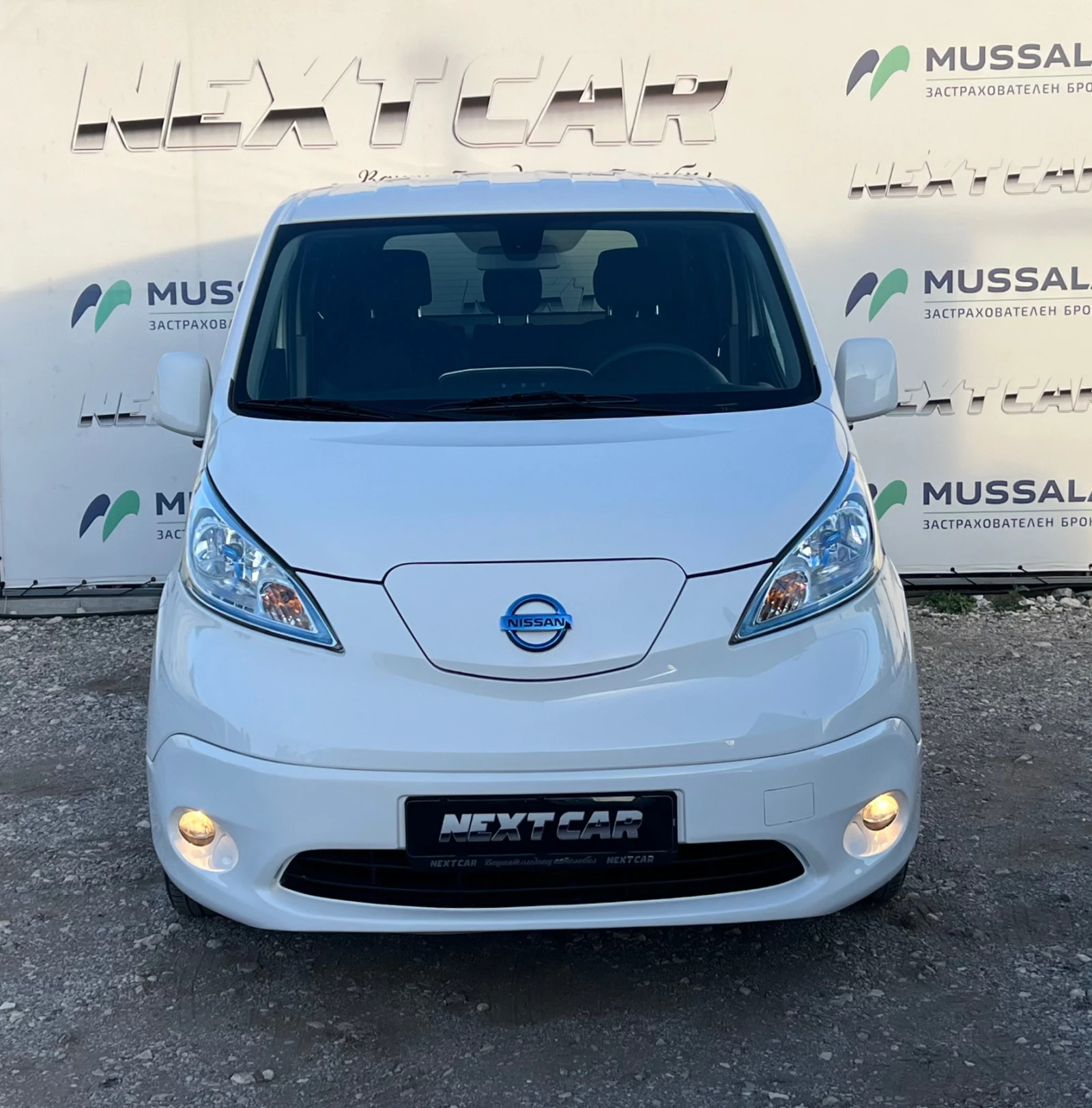 Nissan e-NV200 40 kWh 250 kм. 6+ 1 - изображение 2