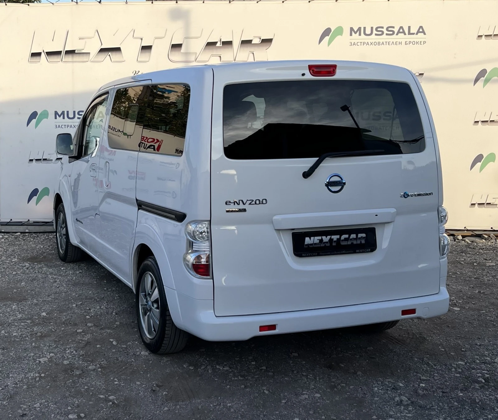 Nissan e-NV200 40 kWh 250 kм. 6+ 1 - изображение 5