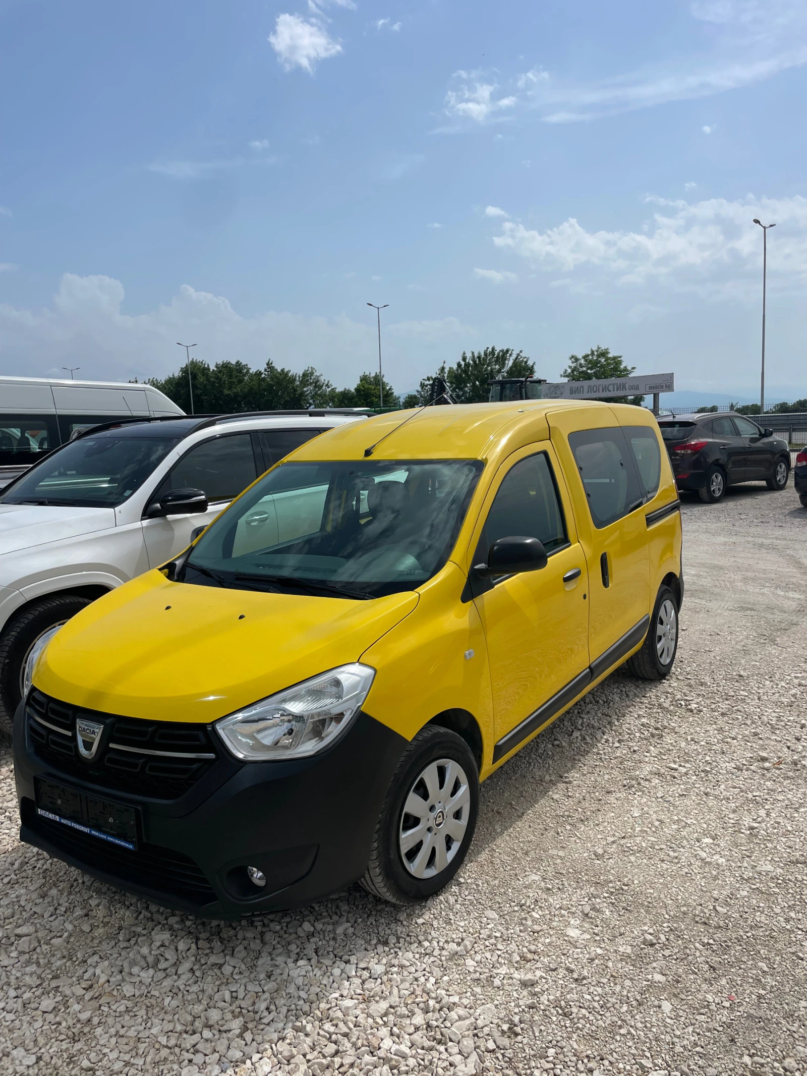 Dacia Dokker 1.5tdci заводски жълт цвят.гарантирани километри. - изображение 3