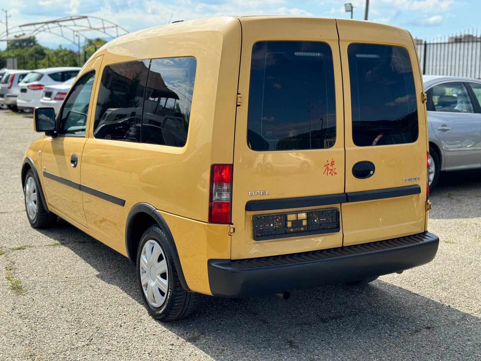 Opel Combo 1.4i - изображение 6