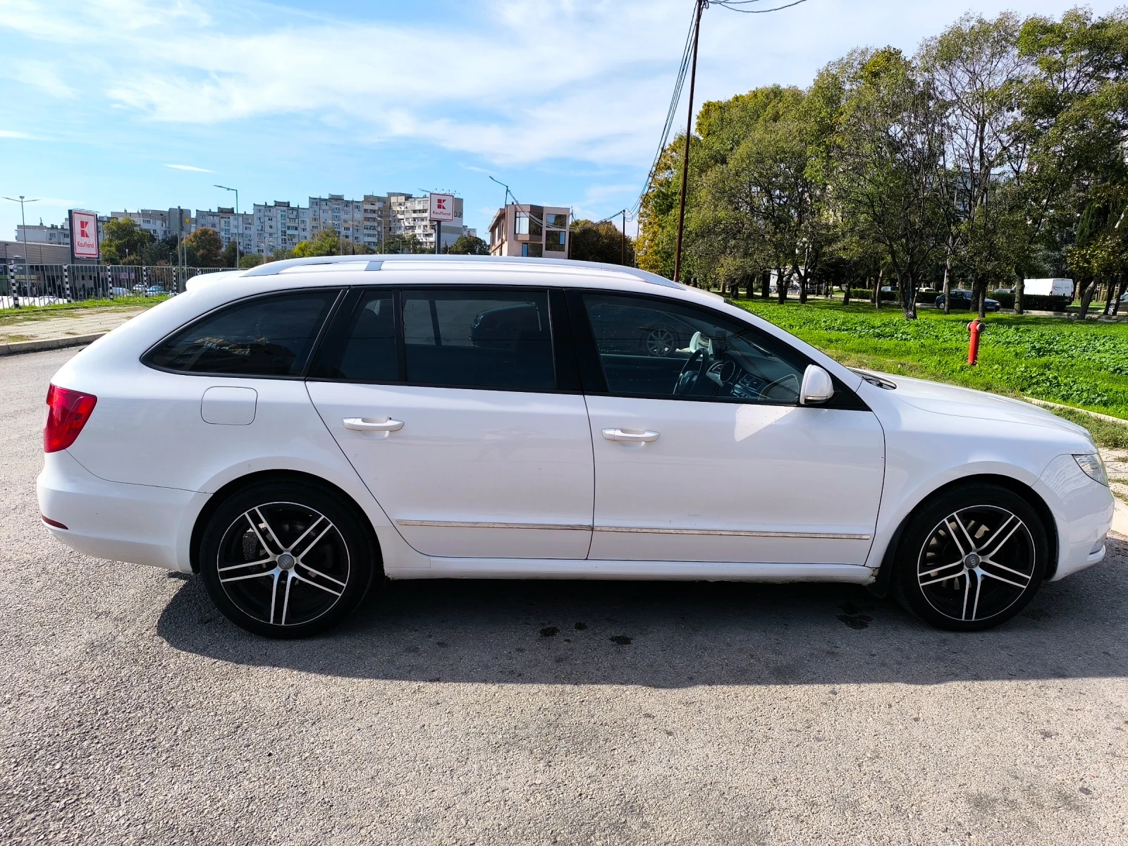 Skoda Superb  - изображение 5