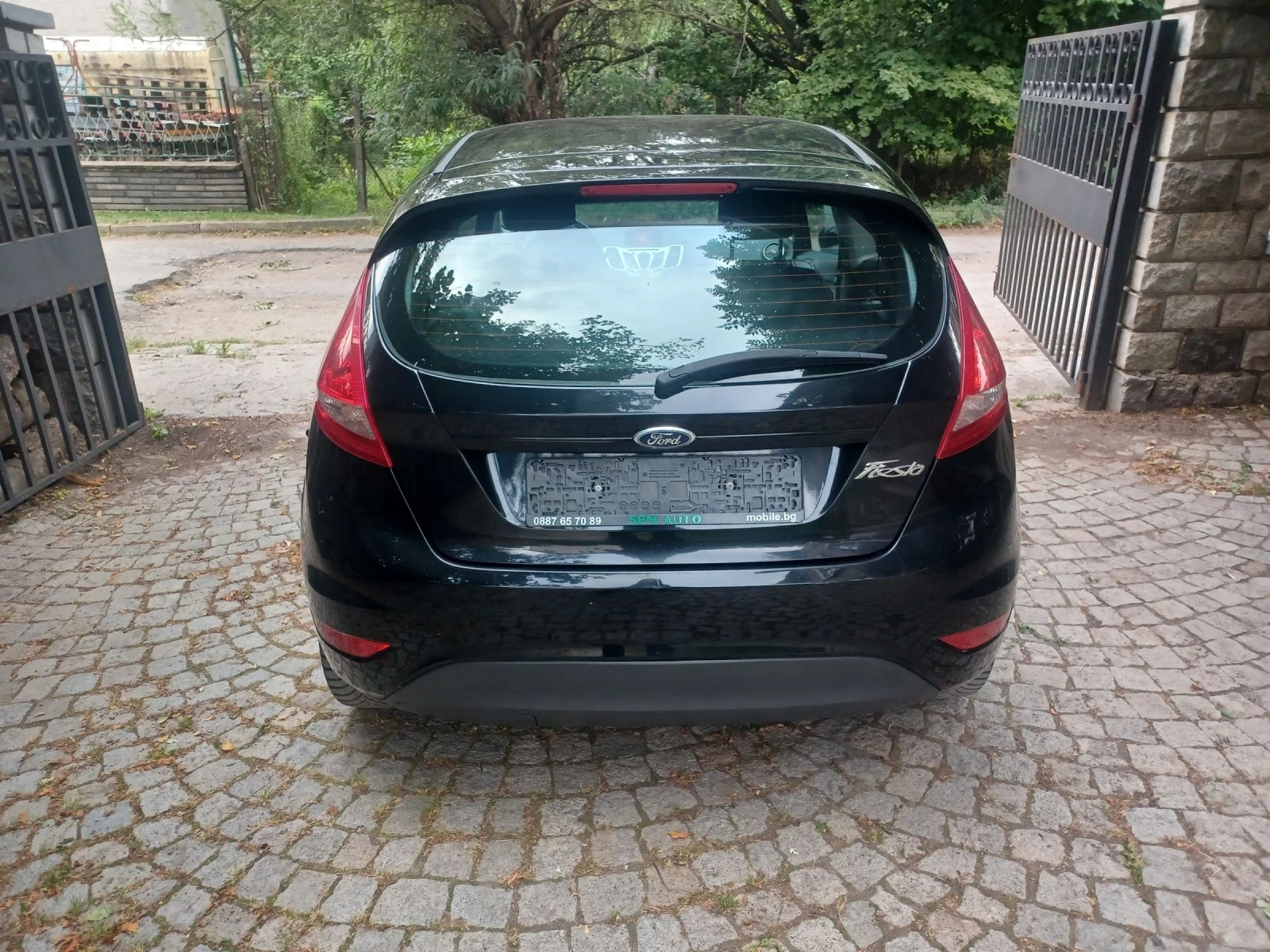 Ford Fiesta 1.2 Euro 5 - изображение 4