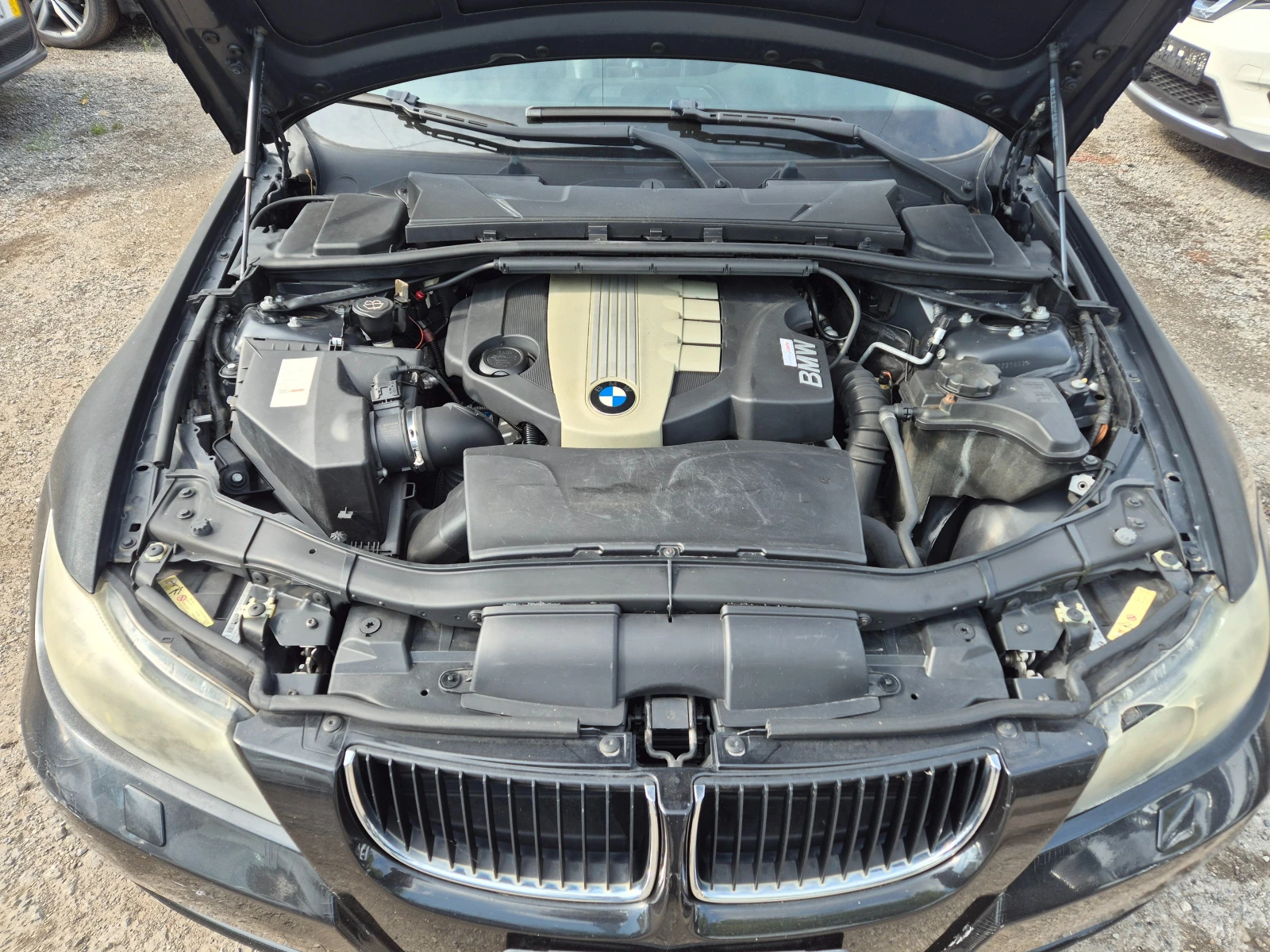 BMW 320 2.0d - изображение 8