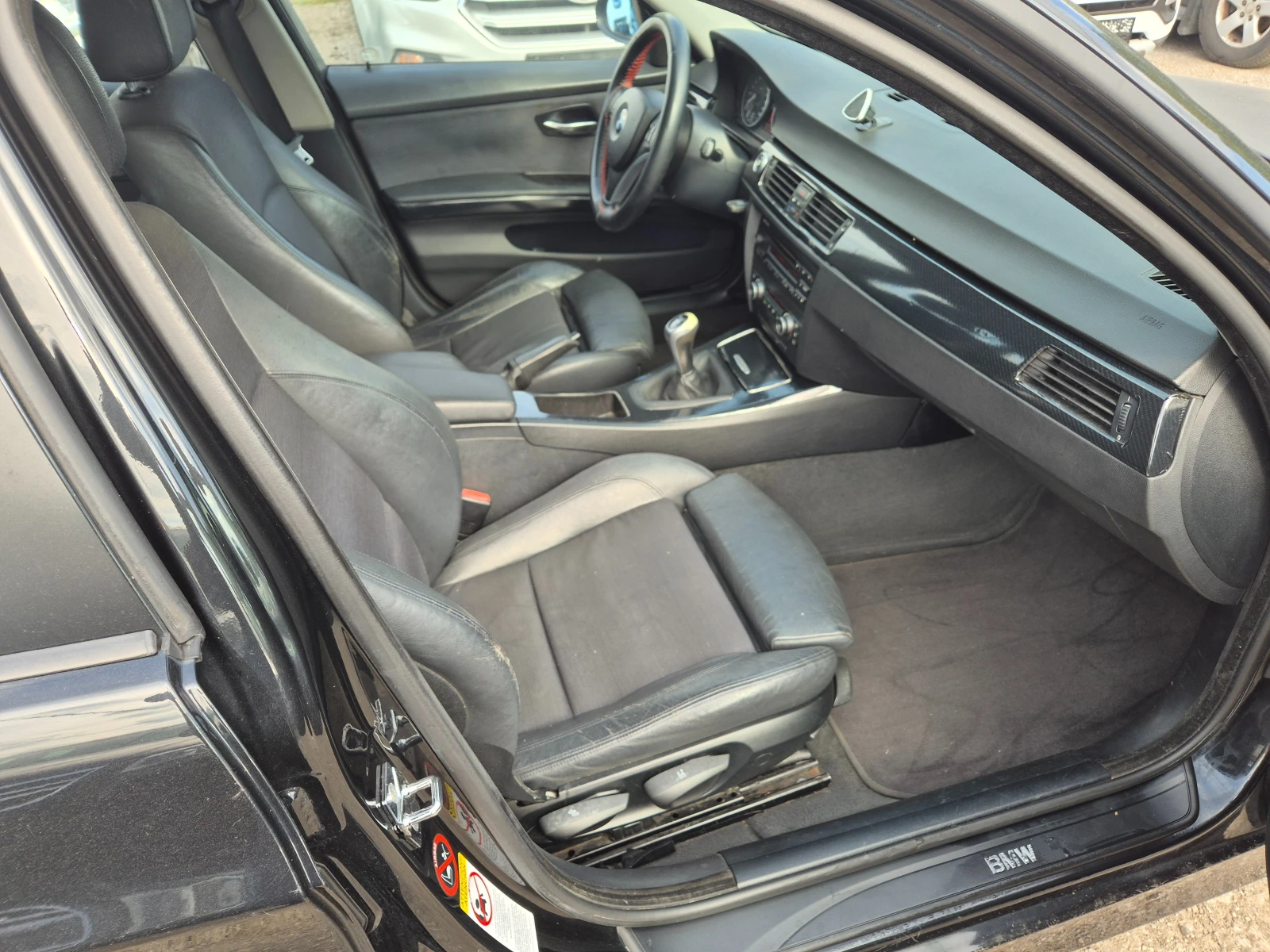 BMW 320 2.0d - изображение 9