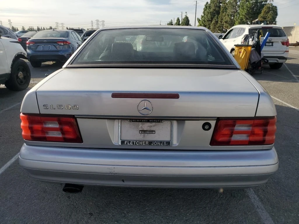 Mercedes-Benz SL * 500 * CARFAX * ФИНАНСИРАНЕ  - изображение 6